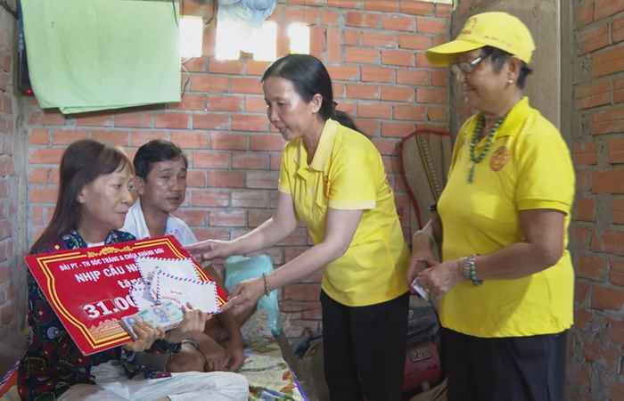 Bị khối u vòm họng, bà Huỳnh Thị Mai Huyền ở huyện Long Phú cần được giúp đỡ (04-10-2023)